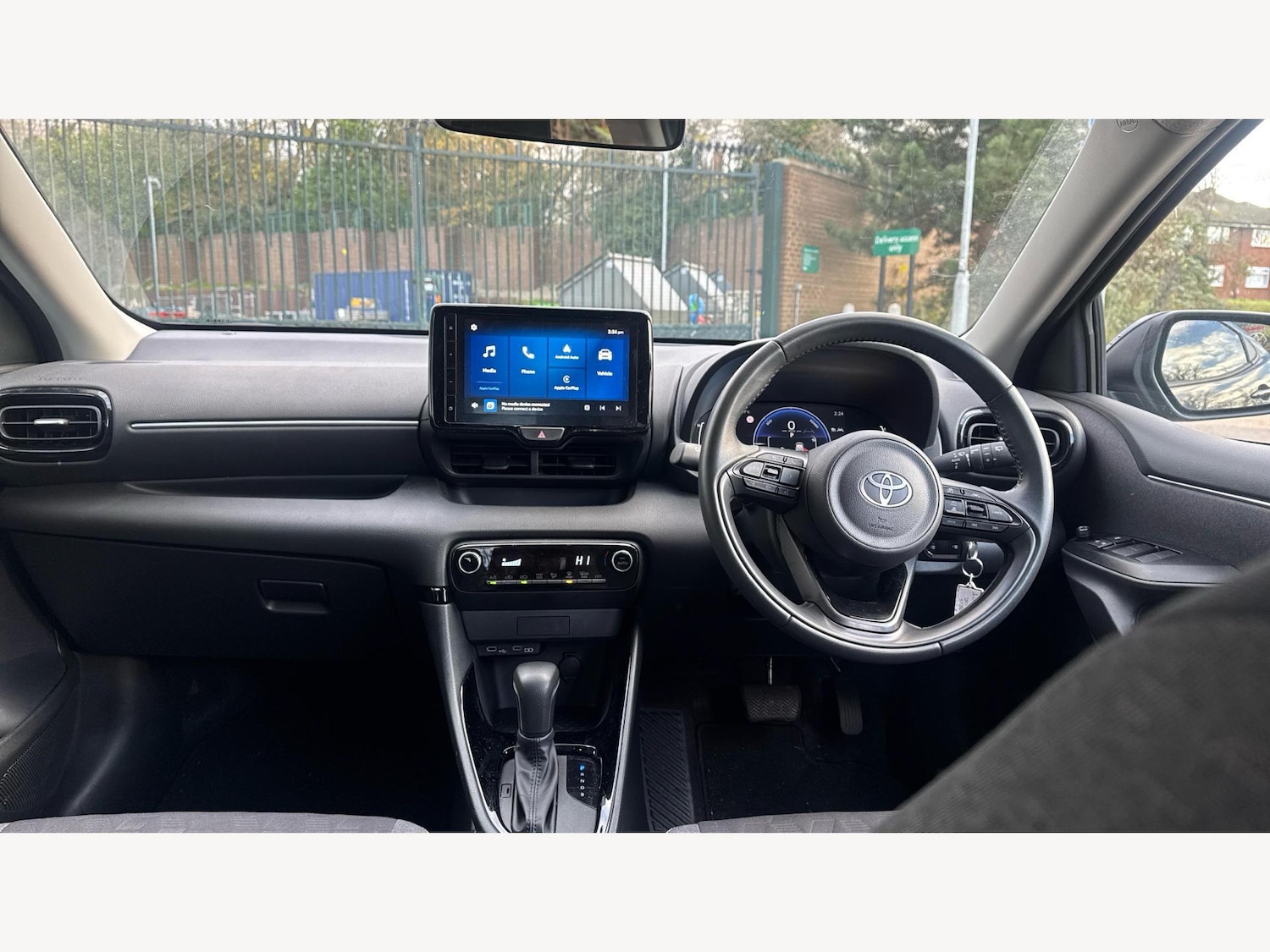 Used Toyota Yaris 2025 for sale - 76990552: Photo 7