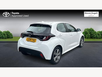 Used Toyota Yaris 2024 for sale - 78261330: Photo