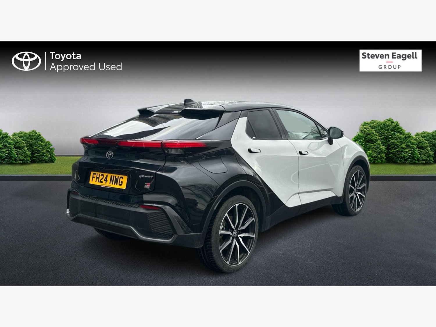 Used Toyota C-HR for sale - 77633974: Photo 2