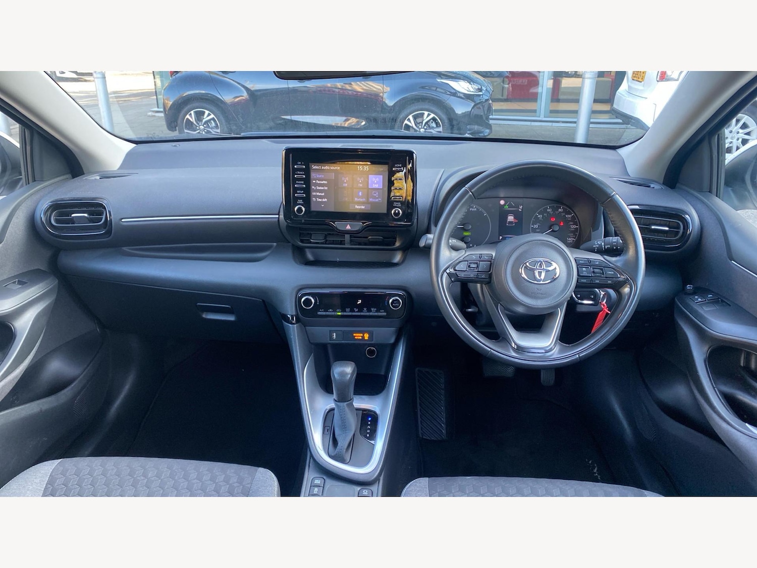 Used Toyota Yaris for sale - 76473005: Photo 7