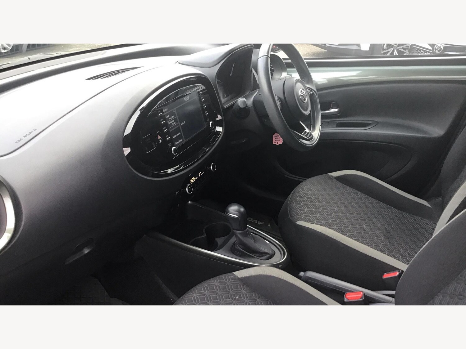 Used Toyota Aygo X 2022 for sale - 76398627: Photo 12
