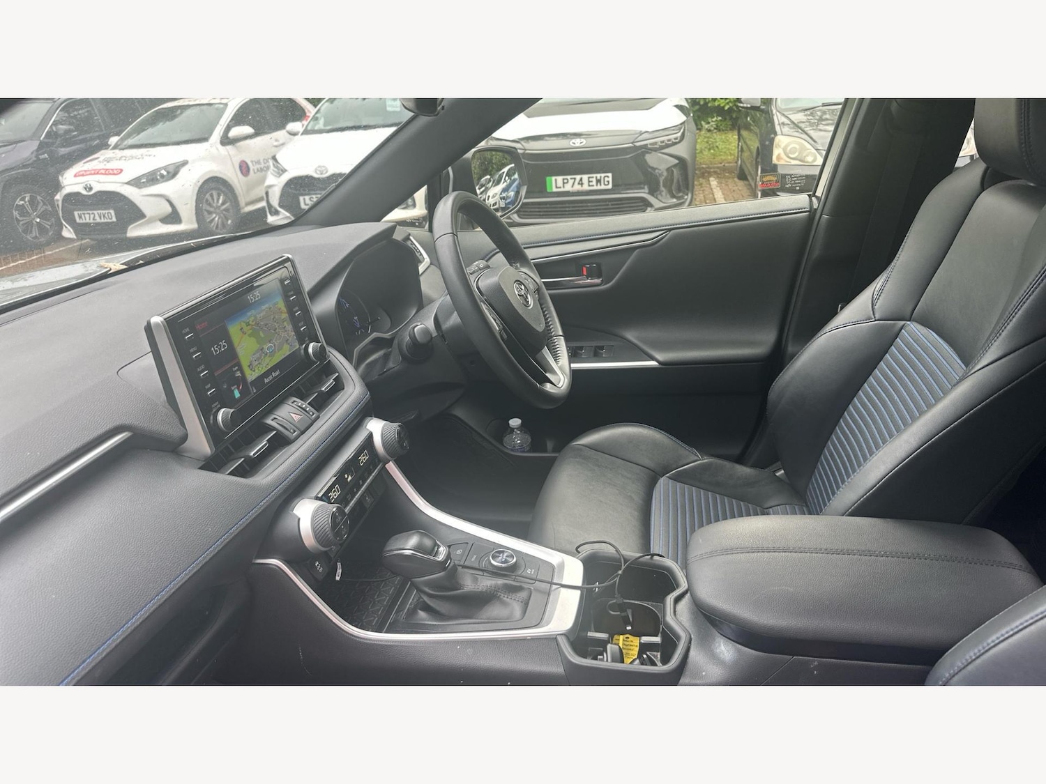 Used Toyota RAV4 2022 for sale - 76753296: Photo 12