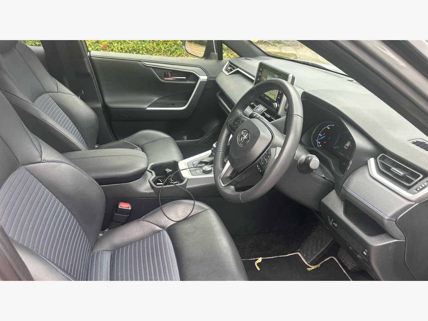 Used Toyota RAV4 2022 for sale - 76753296: Photo 13