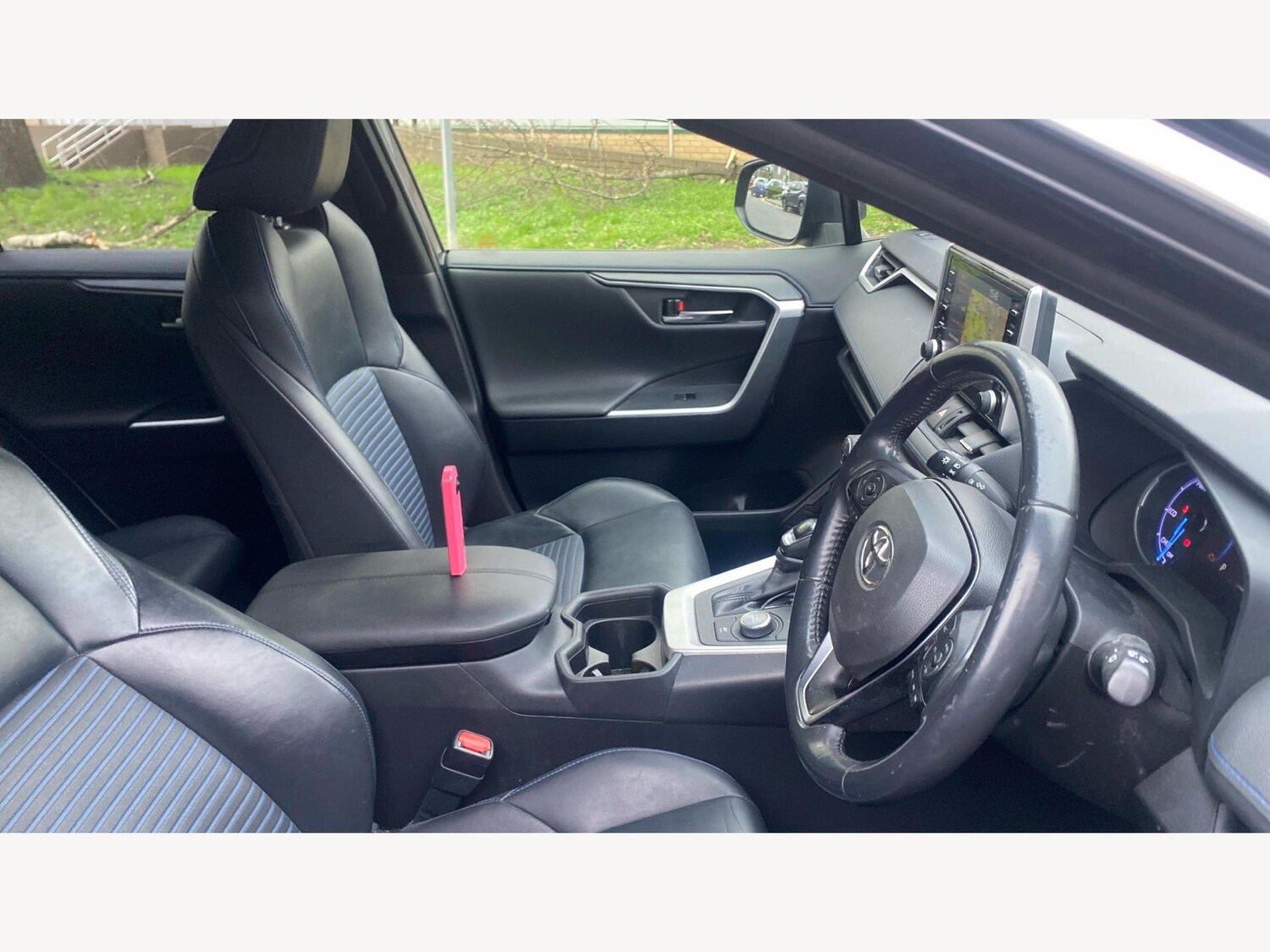 Used Toyota RAV4 2019 for sale - 77783247: Photo 12