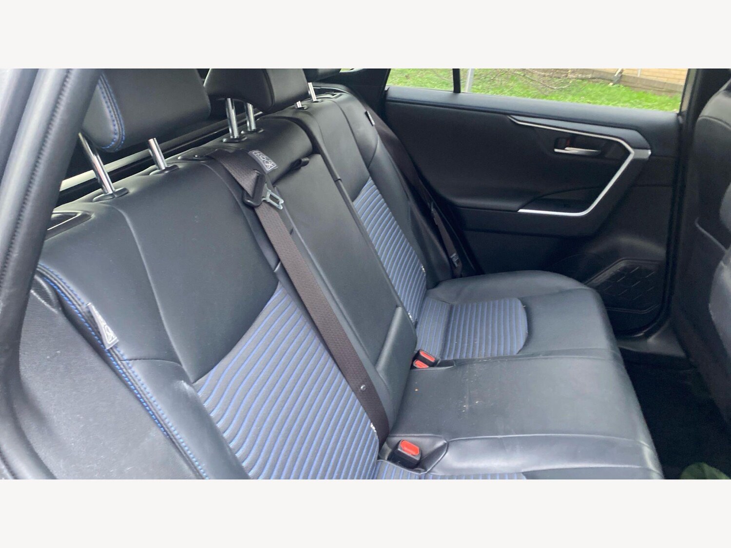 Used Toyota RAV4 2019 for sale - 77783247: Photo 14