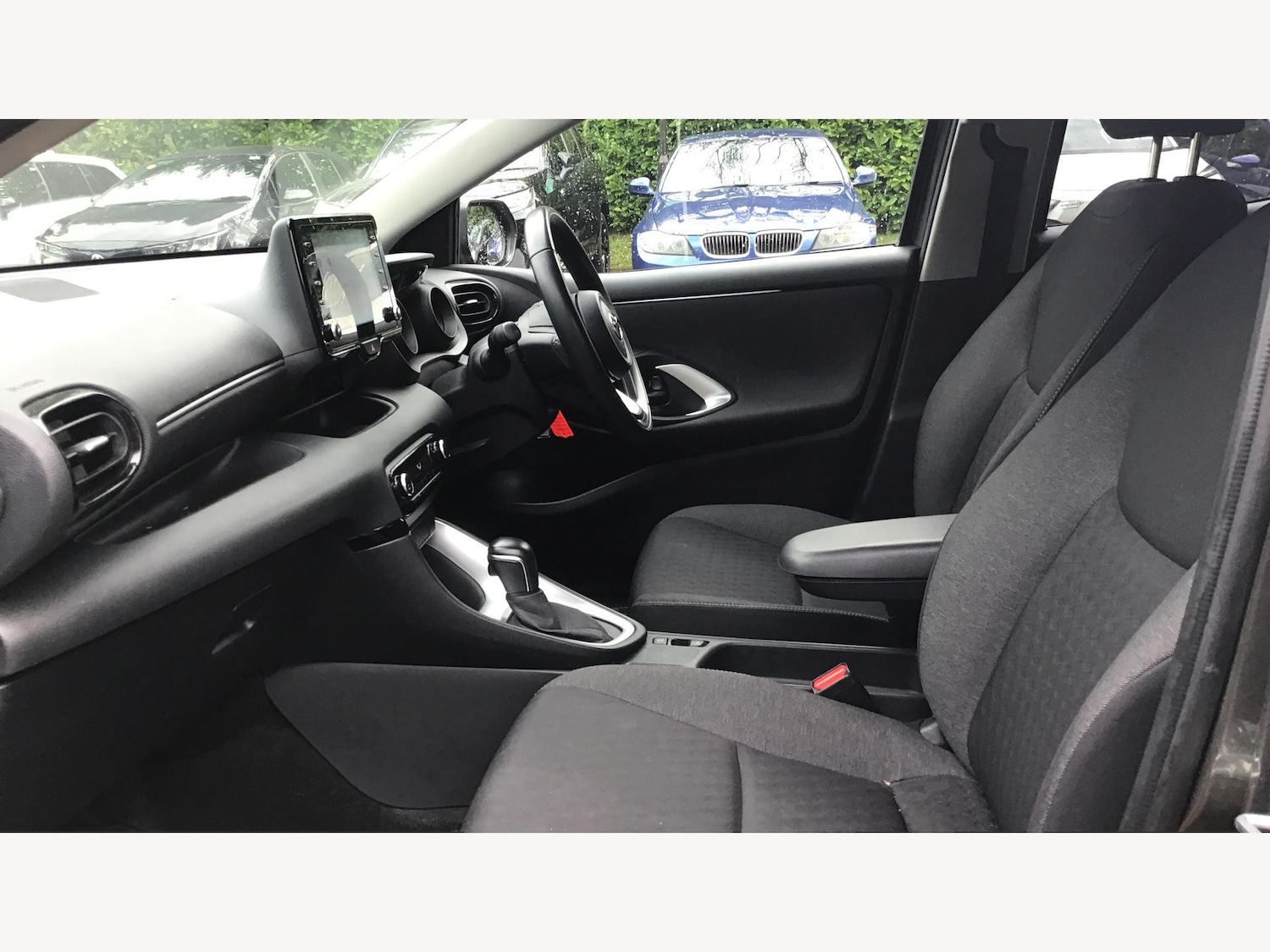 Used Toyota Yaris 2022 for sale - 76865143: Photo 12