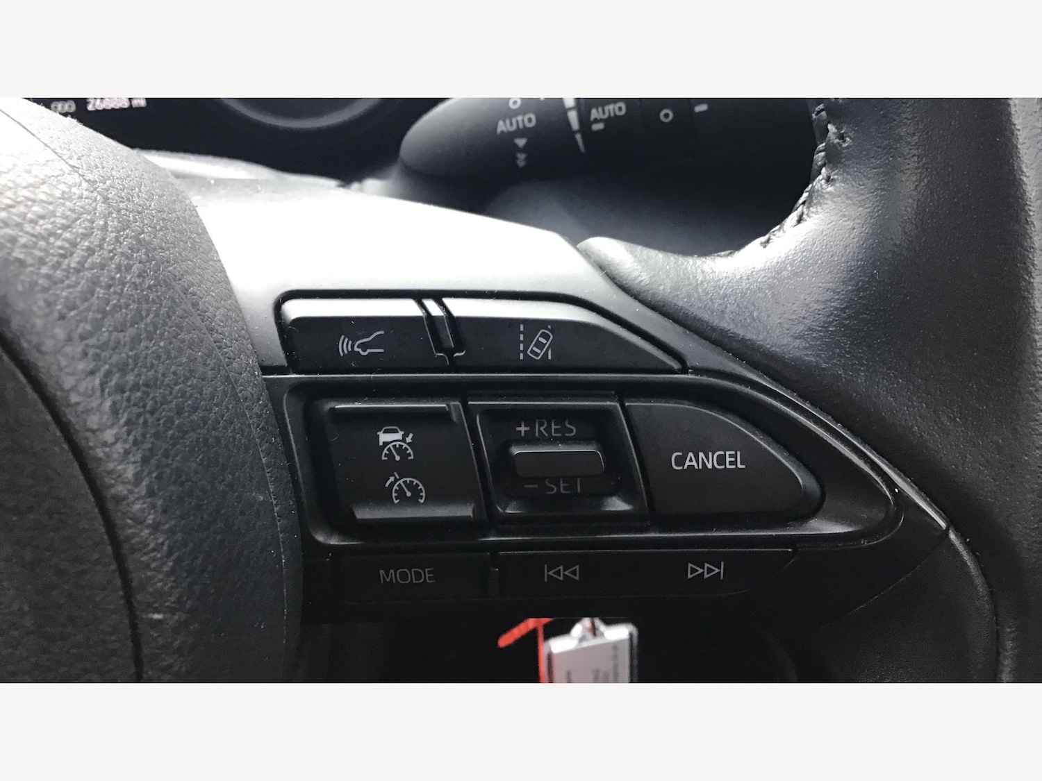 Used Toyota Yaris 2022 for sale - 76865143: Photo 22