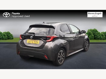 Used Toyota Yaris 2022 for sale - 76865143: Photo