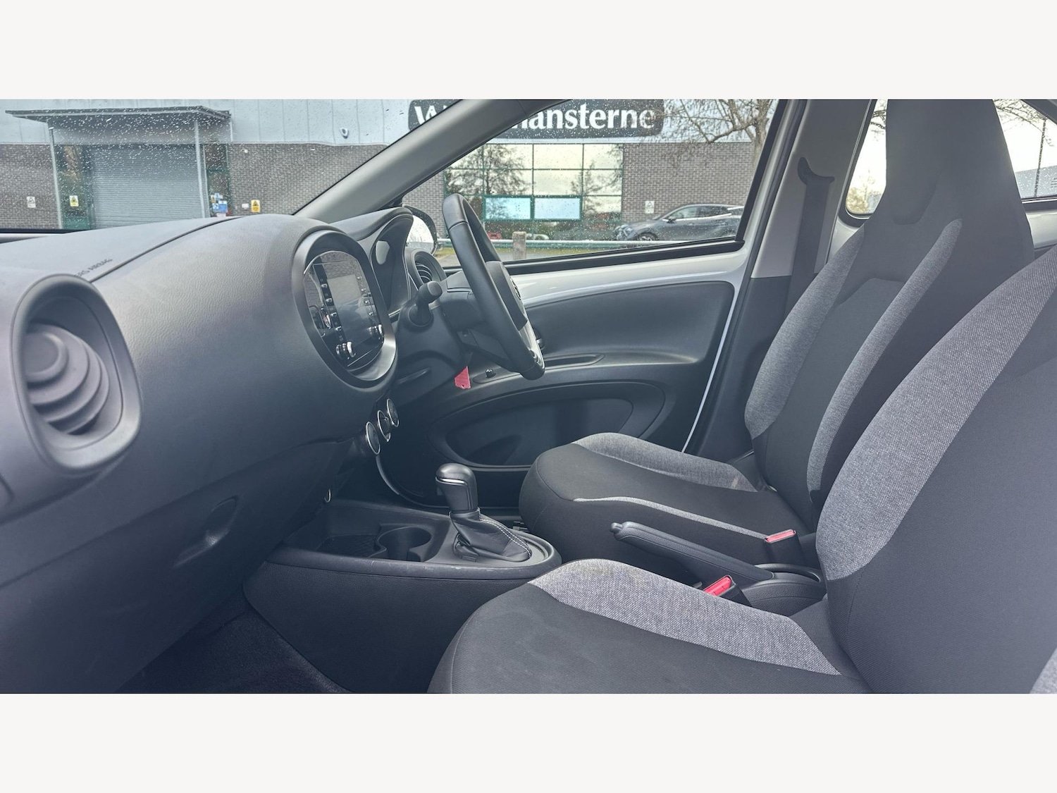Used Toyota Aygo X 2022 for sale - 77550248: Photo 12