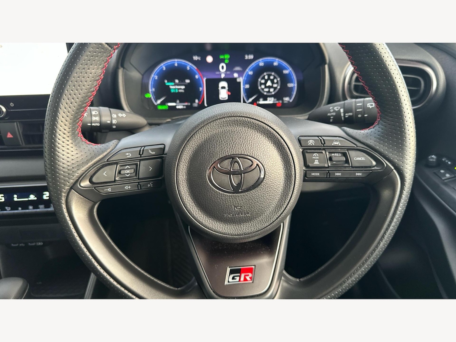 Used Toyota Yaris 2024 for sale - 77376973: Photo 10
