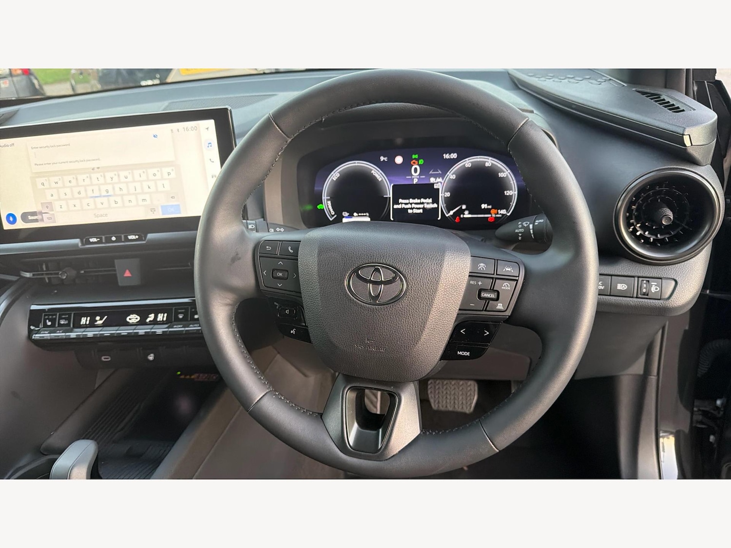 Used Toyota C-HR 2024 for sale - 76658422: Photo 10