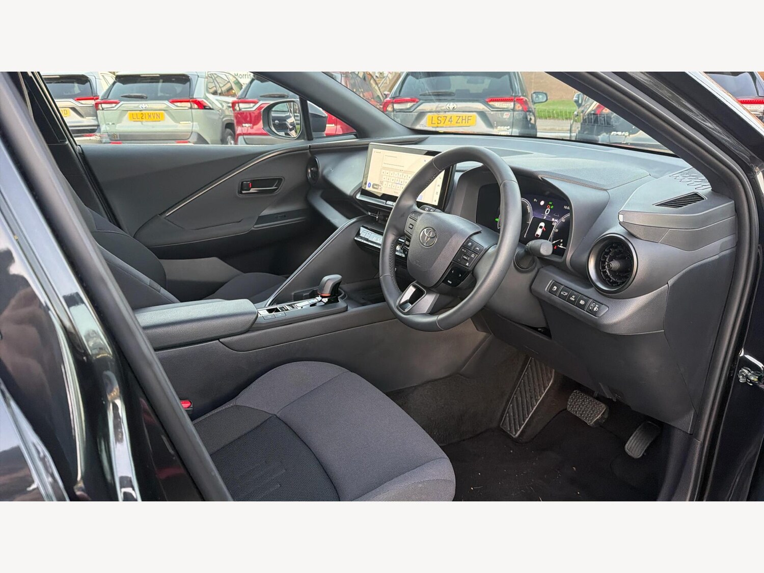 Used Toyota C-HR 2024 for sale - 76658422: Photo 13