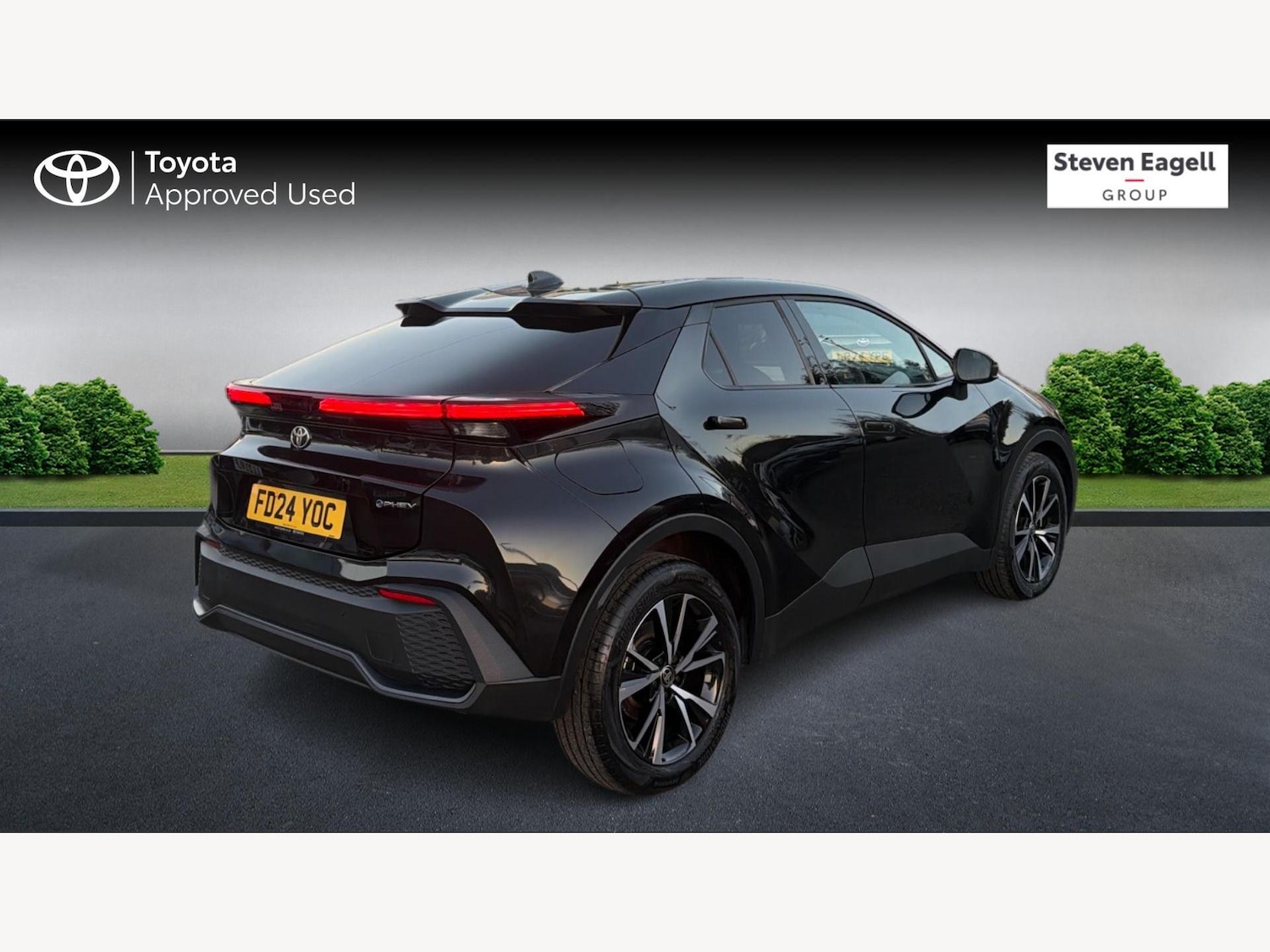 Used Toyota C-HR 2024 for sale - 76658422: Photo 2
