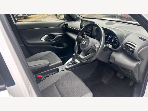 Used Toyota Yaris Cross 2022 for sale - 75965811: Photo 13