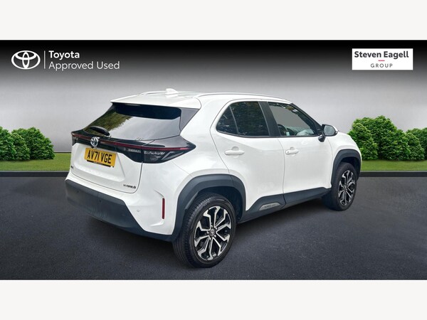 Used Toyota Yaris Cross 2022 for sale - 75965811: Photo 2