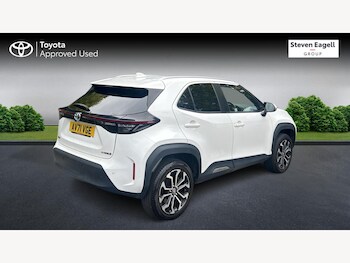 Used Toyota Yaris Cross 2022 for sale - 75965811: Photo 2
