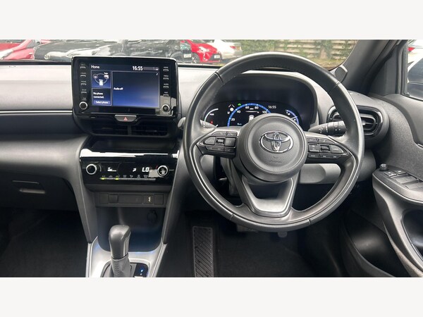 Used Toyota Yaris Cross 2022 for sale - 75965811: Photo 7