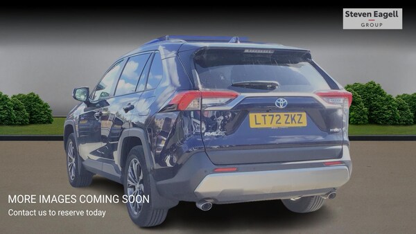 Used Toyota RAV4 2022 for sale - 76200369: Photo 2