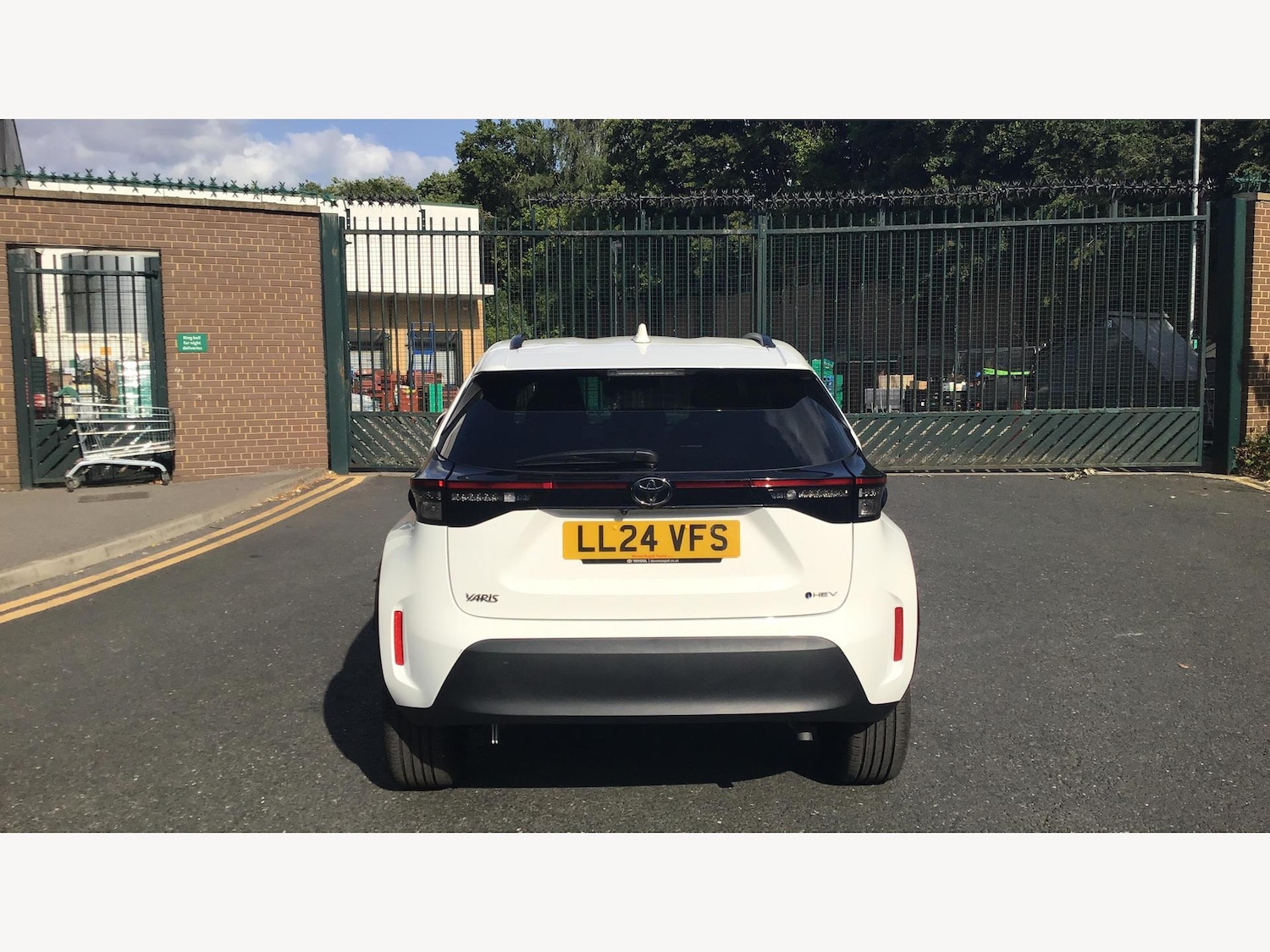 Vehicle 21