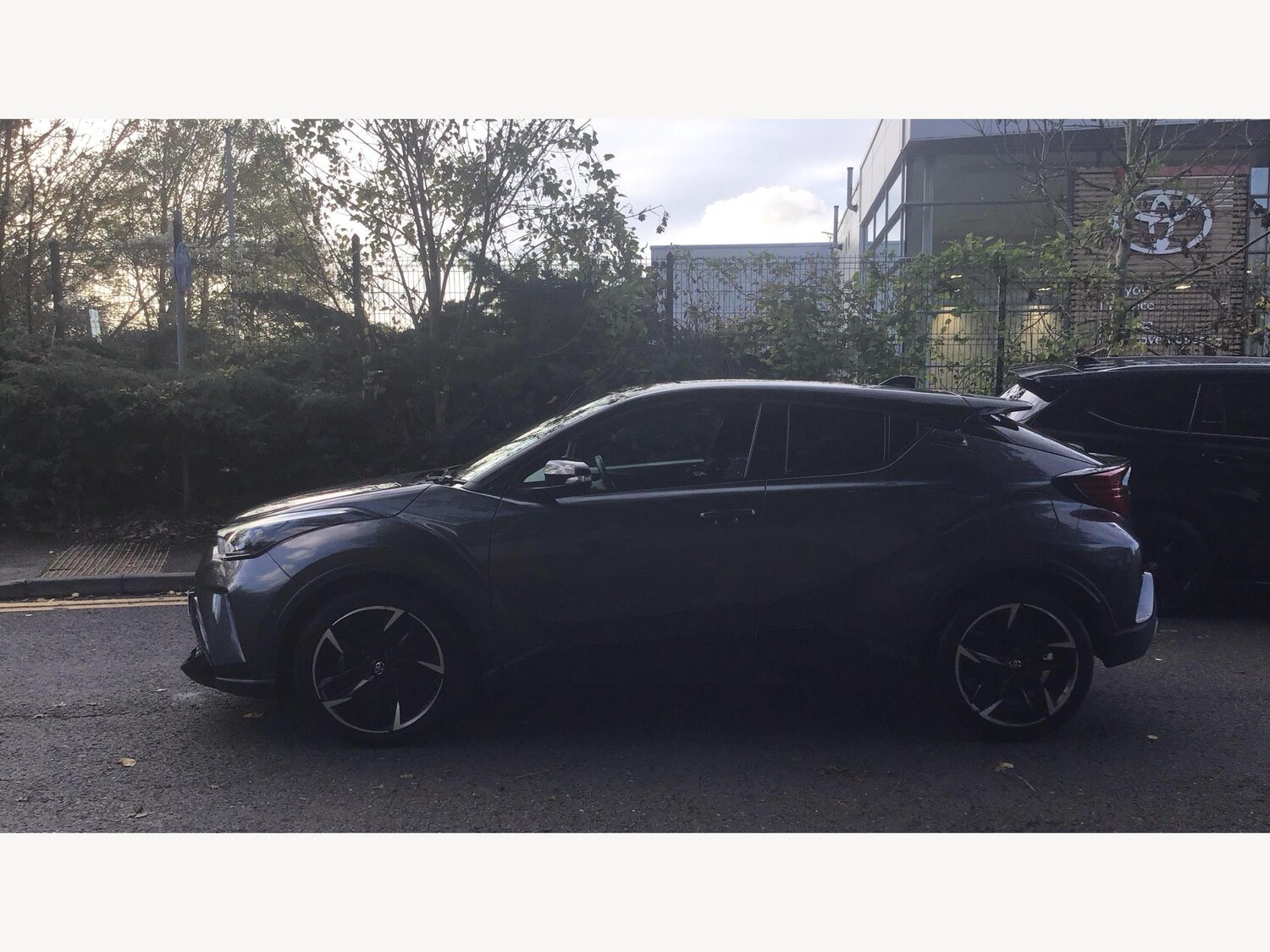 Used Toyota C-HR 2023 for sale - 76584922: Photo 19