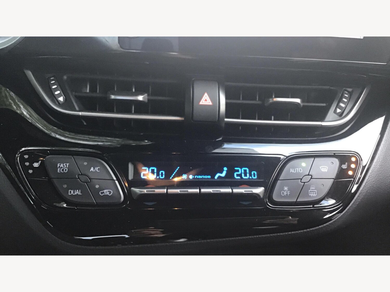 Used Toyota C-HR 2023 for sale - 76584922: Photo 23