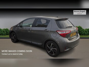 Used Toyota Yaris 2020 for sale - 76457219: Photo