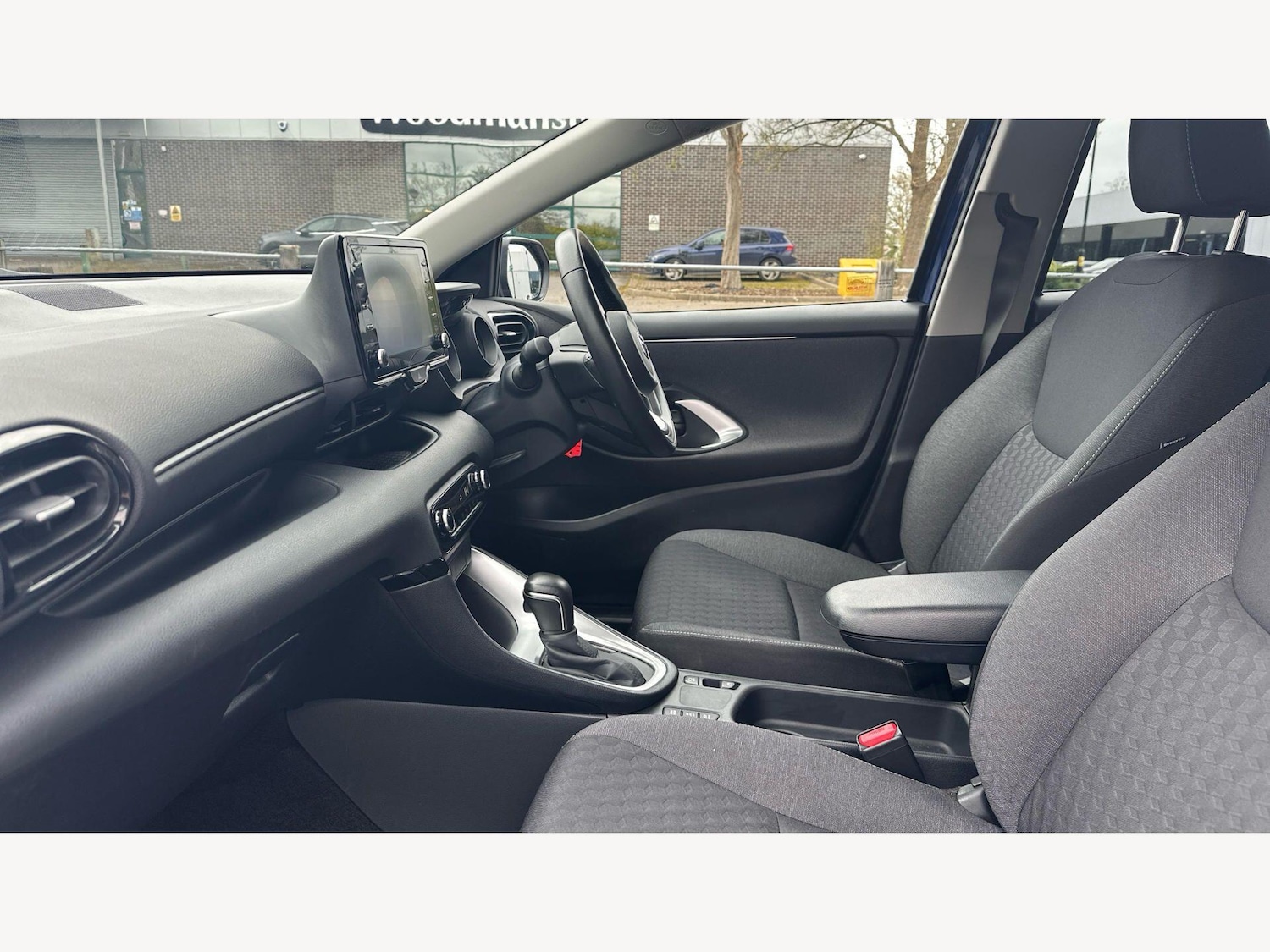 Used Toyota Yaris 2022 for sale - 78019595: Photo 12