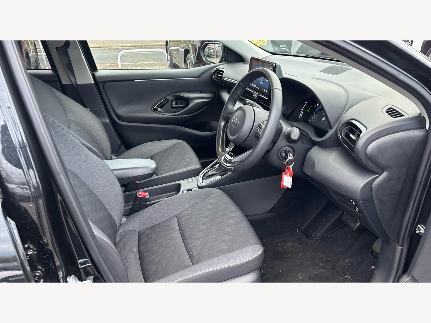 Used Toyota Yaris 2025 for sale - 76527722: Photo 13