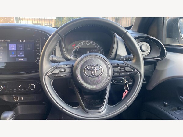 Used Toyota Aygo X 2023 for sale - 76247224: Photo 10
