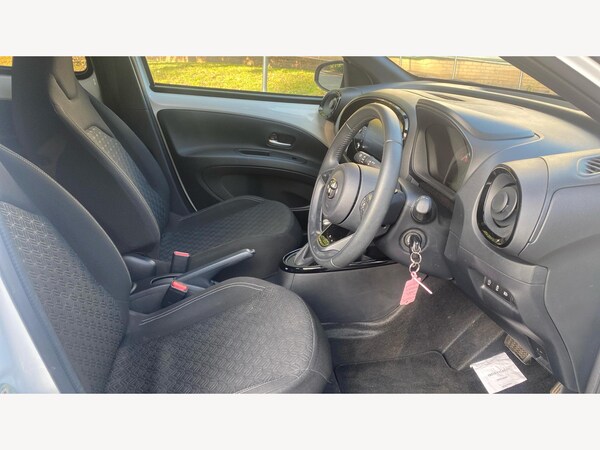 Used Toyota Aygo X 2023 for sale - 76247224: Photo 13