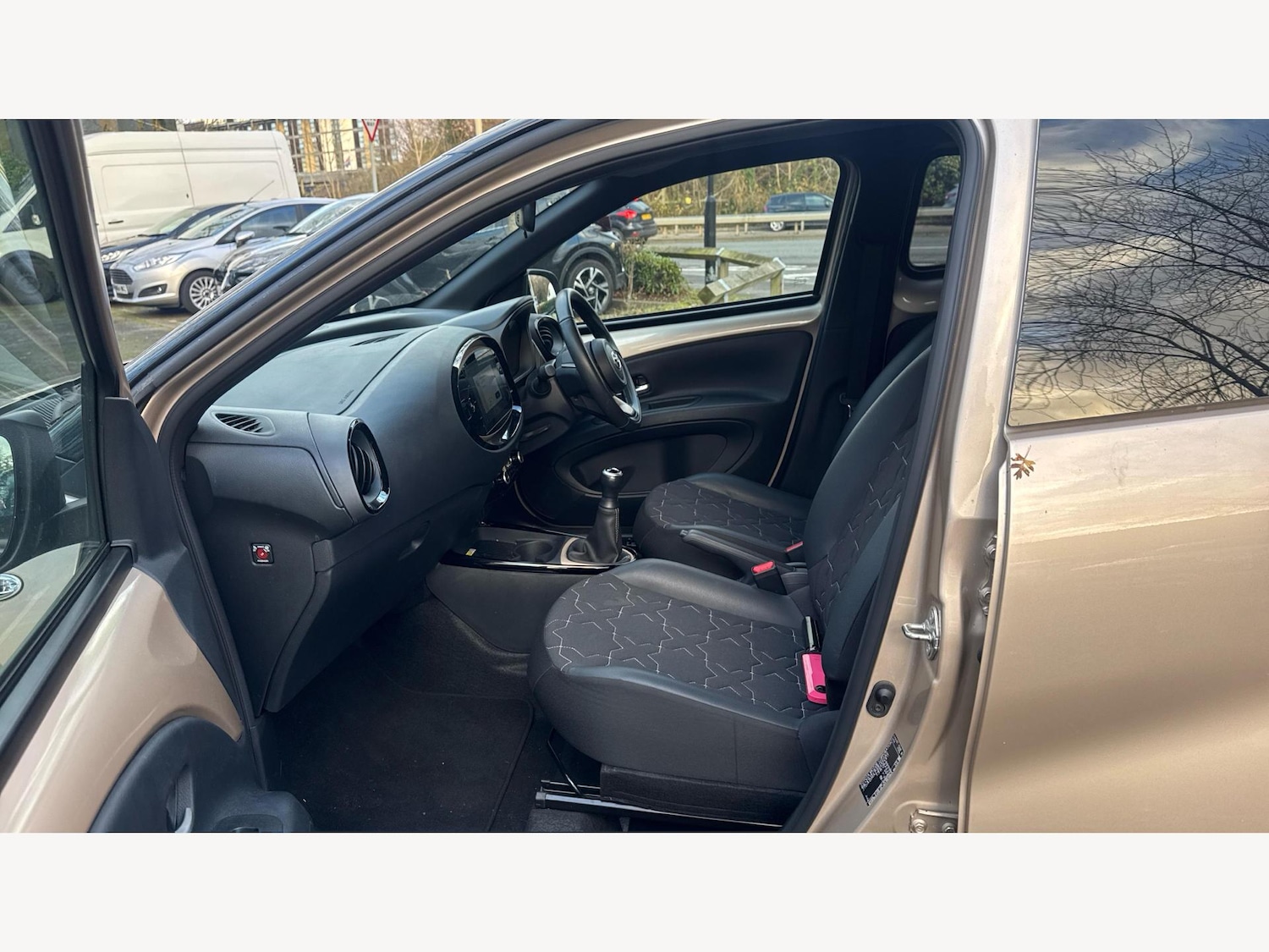 Used Toyota Aygo X for sale - 77175547: Photo 12