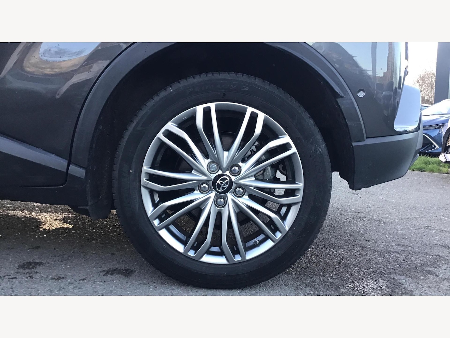 Used Toyota C-HR 2023 for sale - 77103690: Photo 20