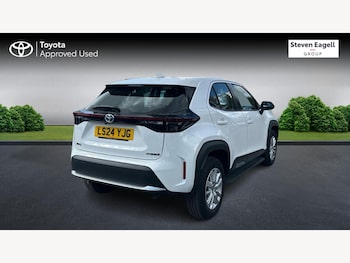 Used Toyota Yaris Cross 2024 for sale - 79576366: Photo