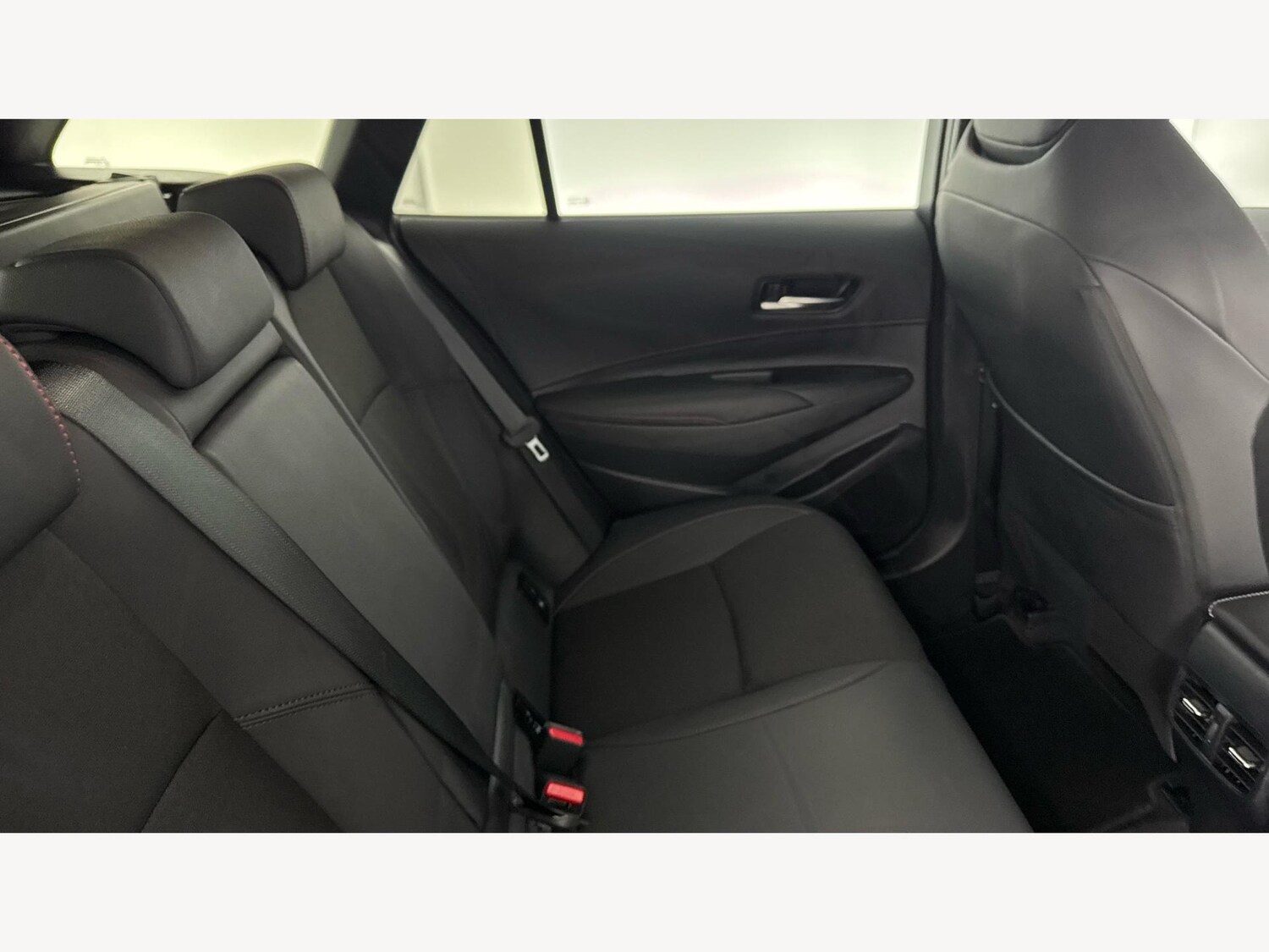 Used Toyota Corolla for sale - 76473809: Photo 14