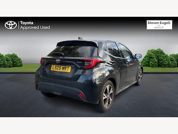 Used Toyota Yaris 2025 for sale - 77103529: Photo