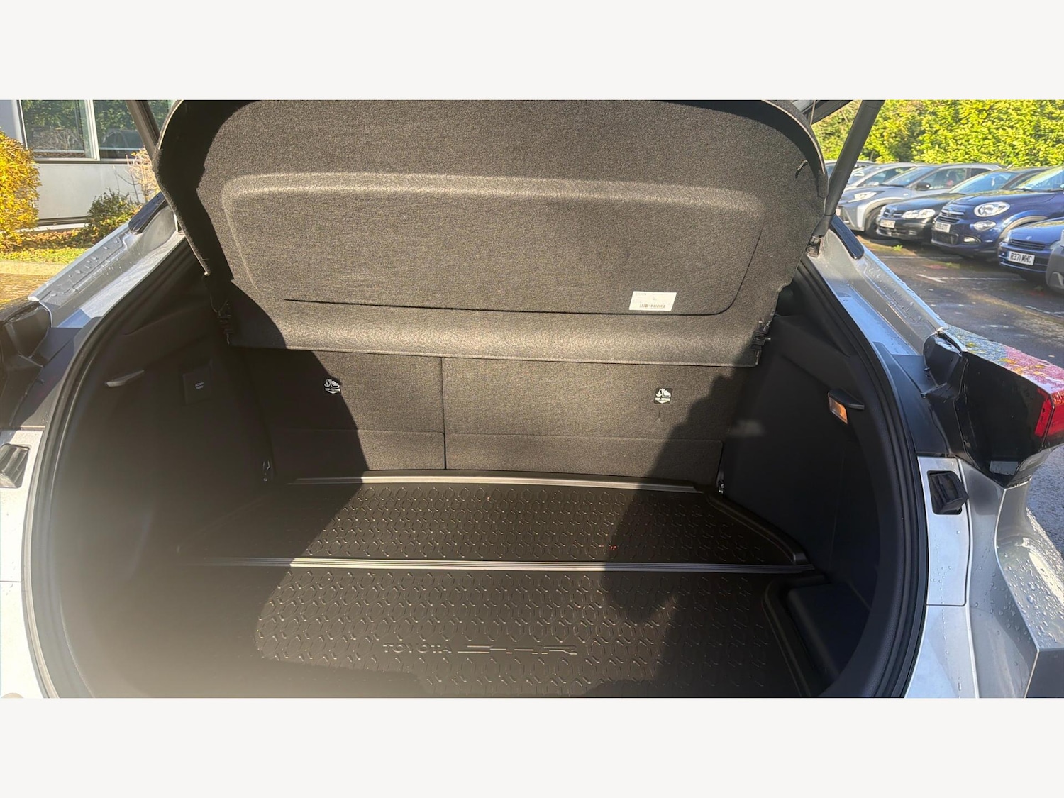 Used Toyota C-HR 2024 for sale - 77163471: Photo 16