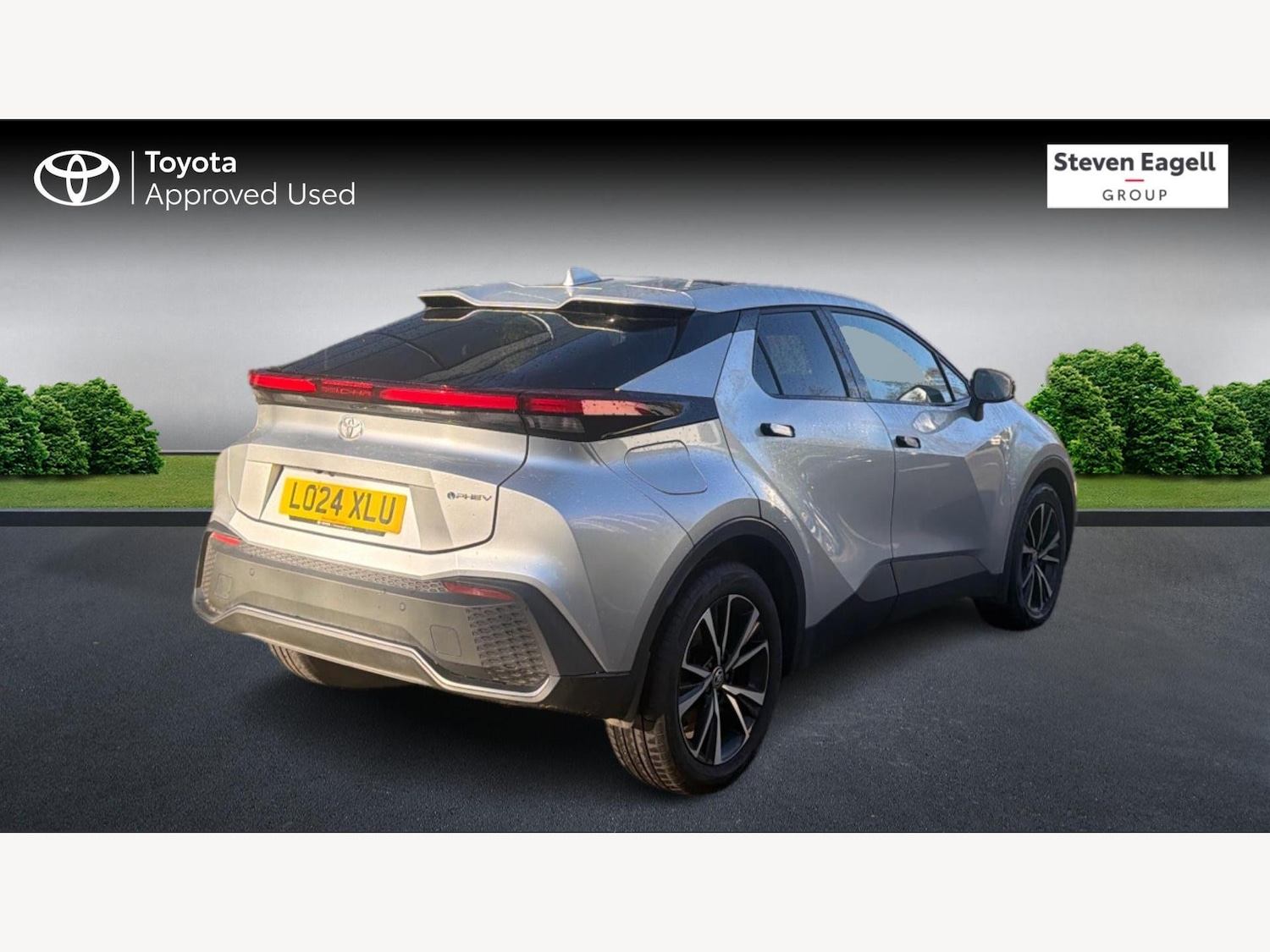 Used Toyota C-HR 2024 for sale - 77163471: Photo 2