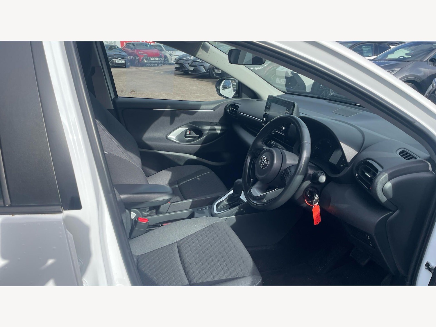 Used Toyota Yaris for sale - 77993606: Photo 13