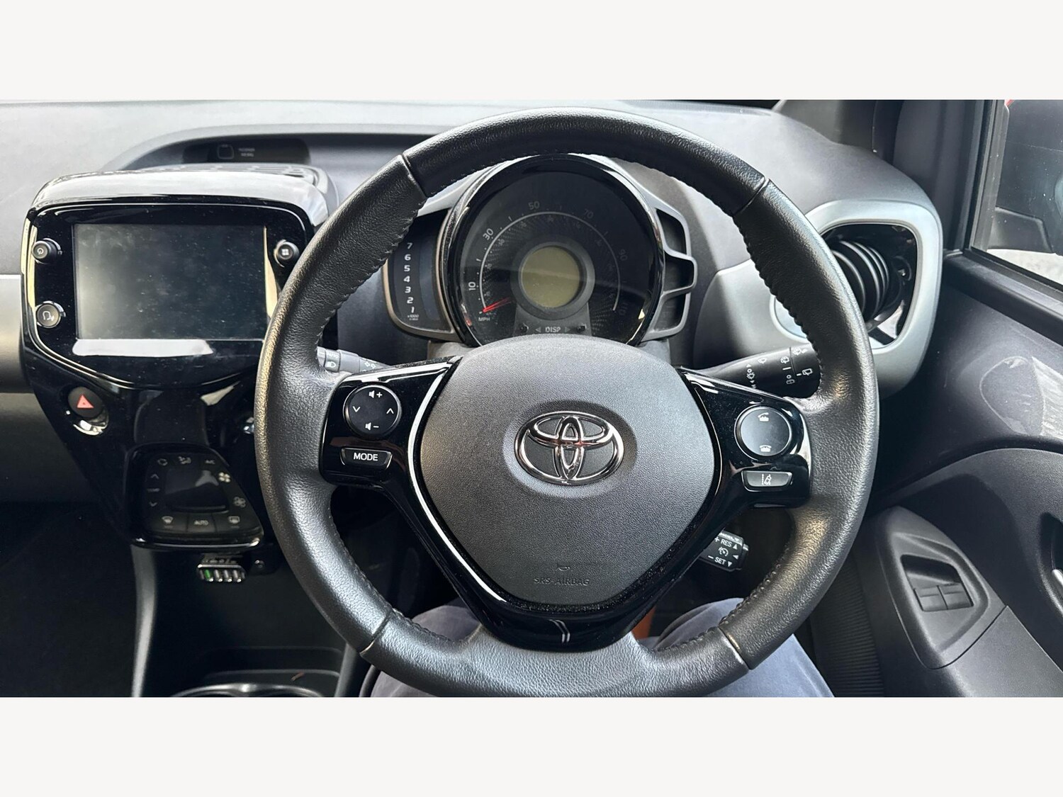 Used Toyota AYGO for sale - 77190865: Photo 8