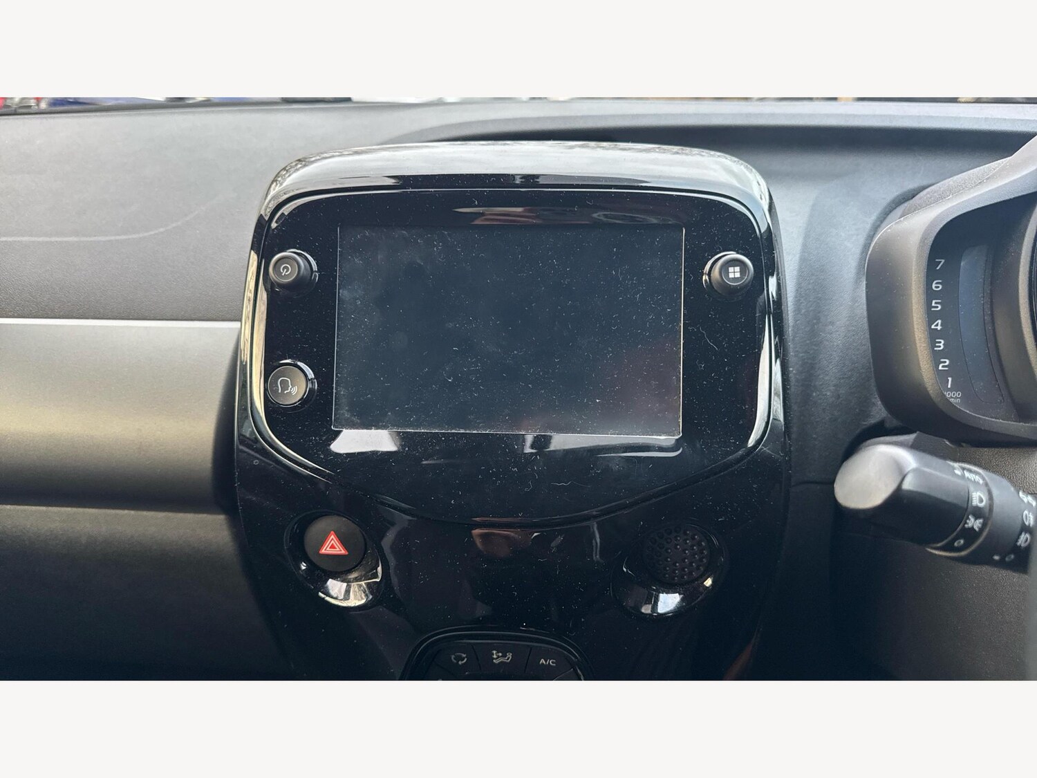 Used Toyota AYGO for sale - 77190865: Photo 9