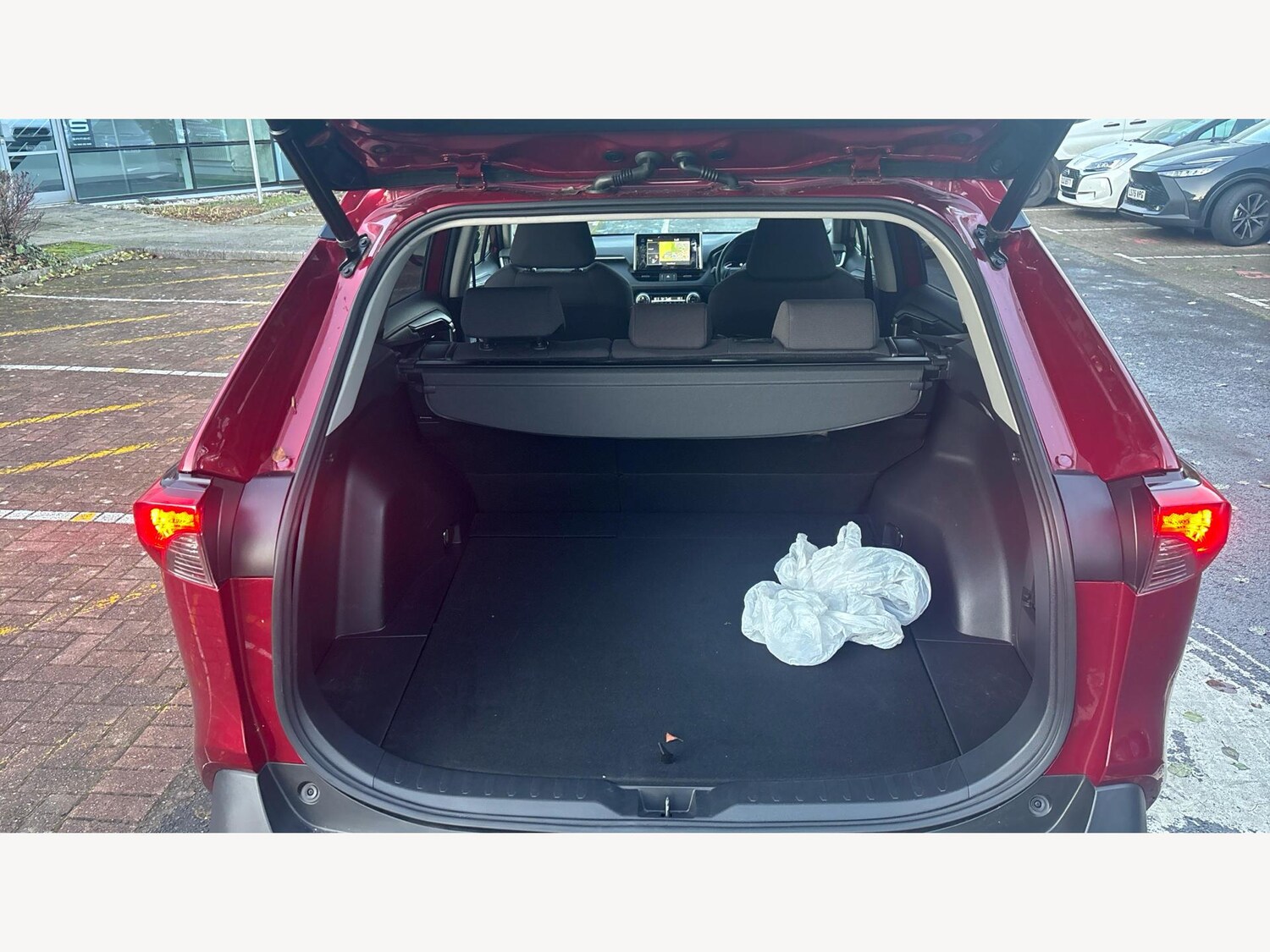 Used Toyota RAV4 2021 for sale - 76759341: Photo 16