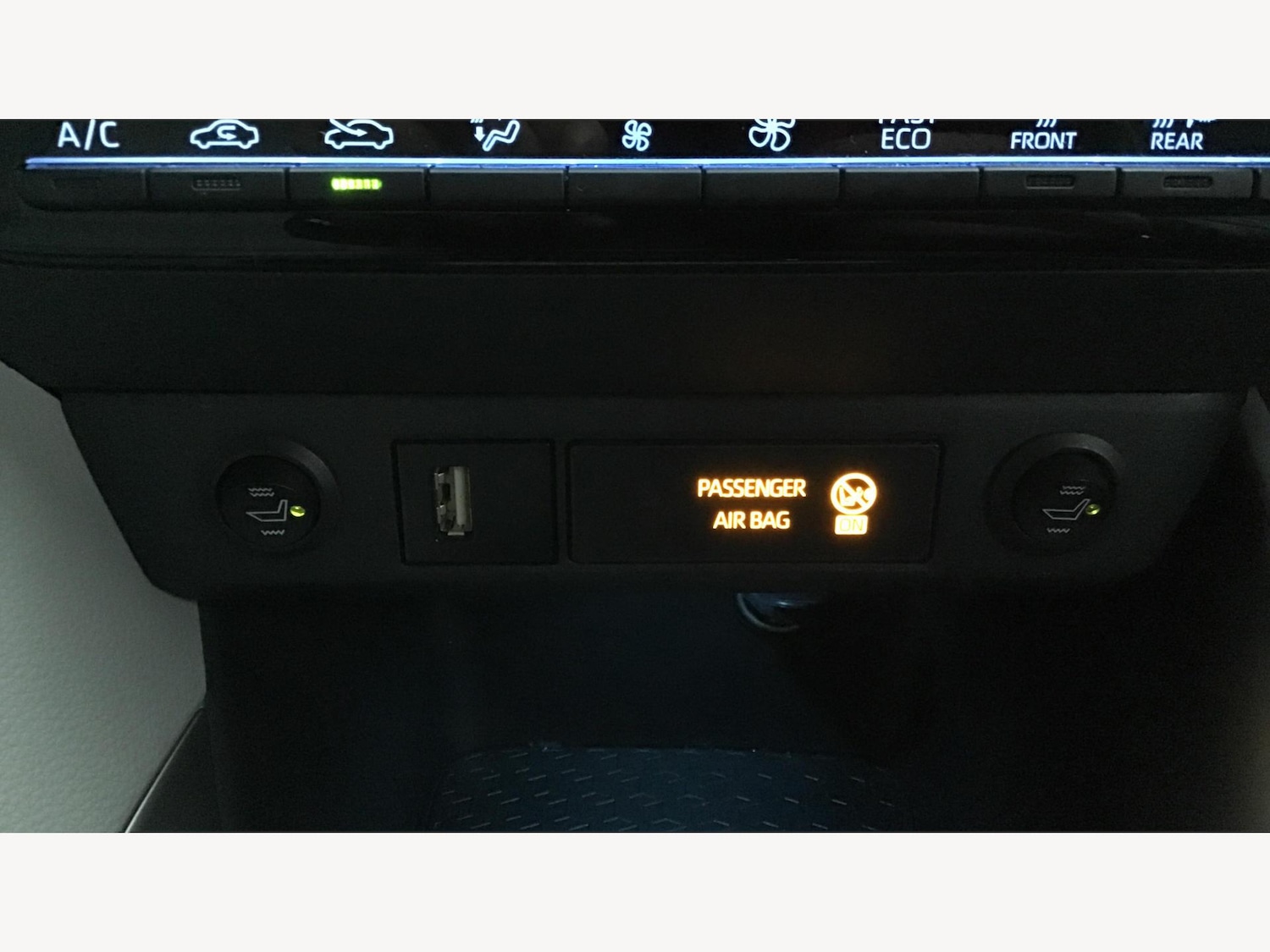 Used Toyota Yaris 2022 for sale - 76657711: Photo 22