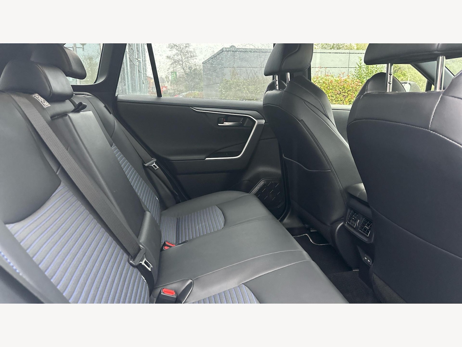 Used Toyota RAV4 2022 for sale - 77455552: Photo 14