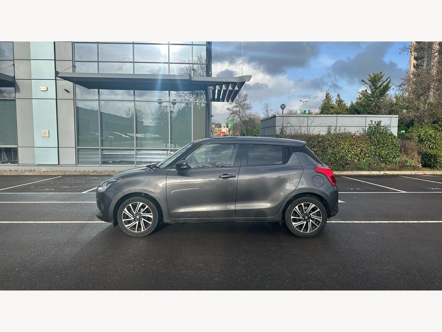 Used Suzuki Swift 2020 for sale - 77400450: Photo 19