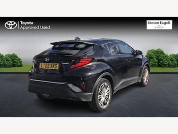 Used Toyota C-HR 2023 for sale - 76371242: Photo