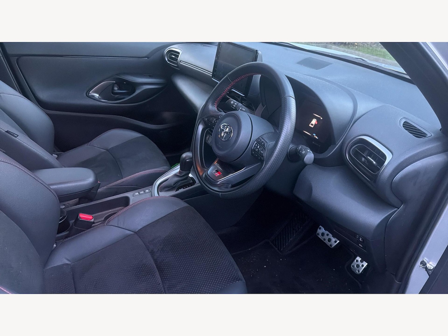 Used Toyota Yaris Cross 2023 for sale - 76849654: Photo 13