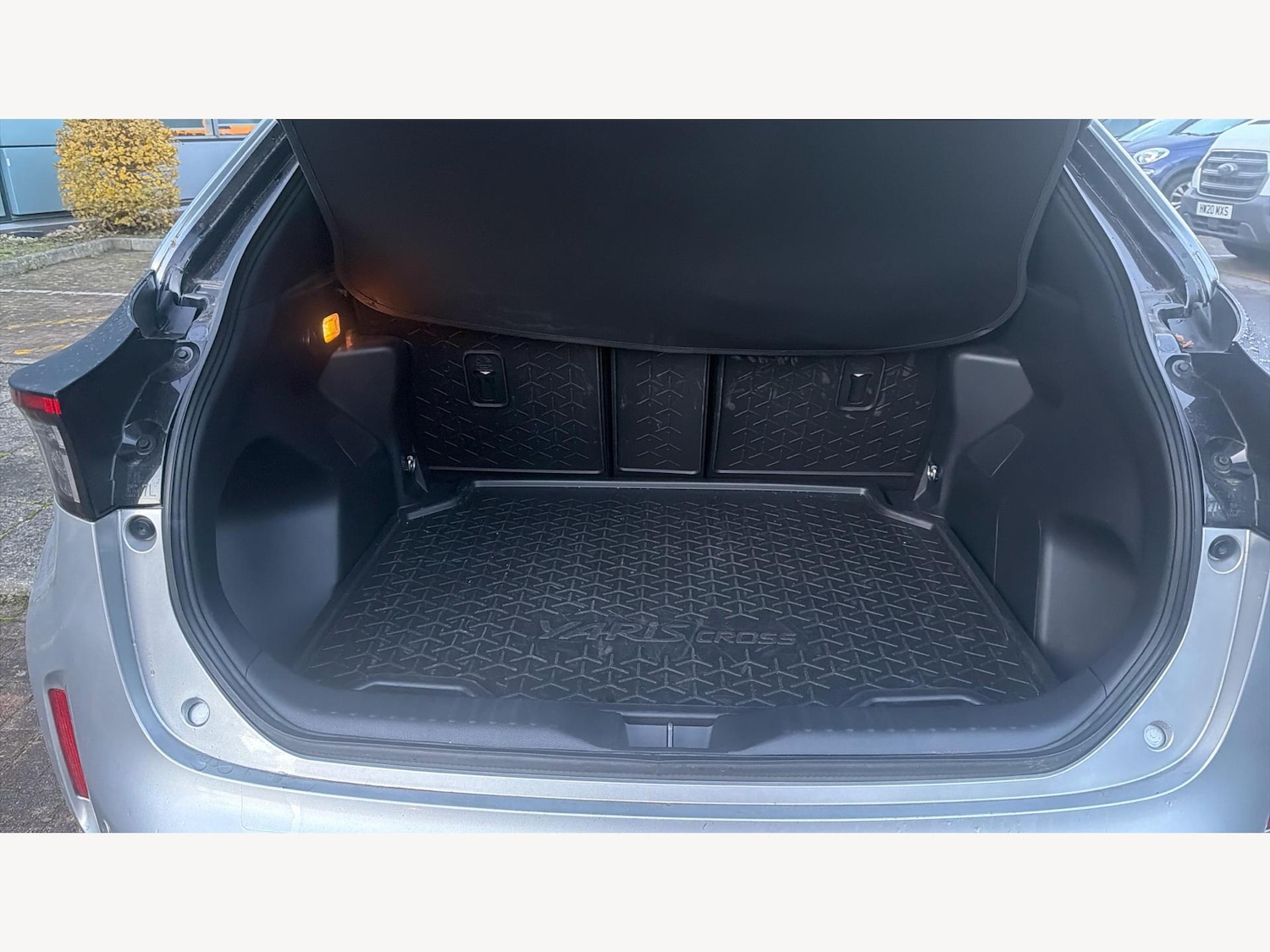 Used Toyota Yaris Cross 2023 for sale - 76849654: Photo 16