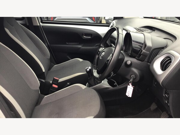 Used Toyota AYGO 2021 for sale - 74596147: Photo 13