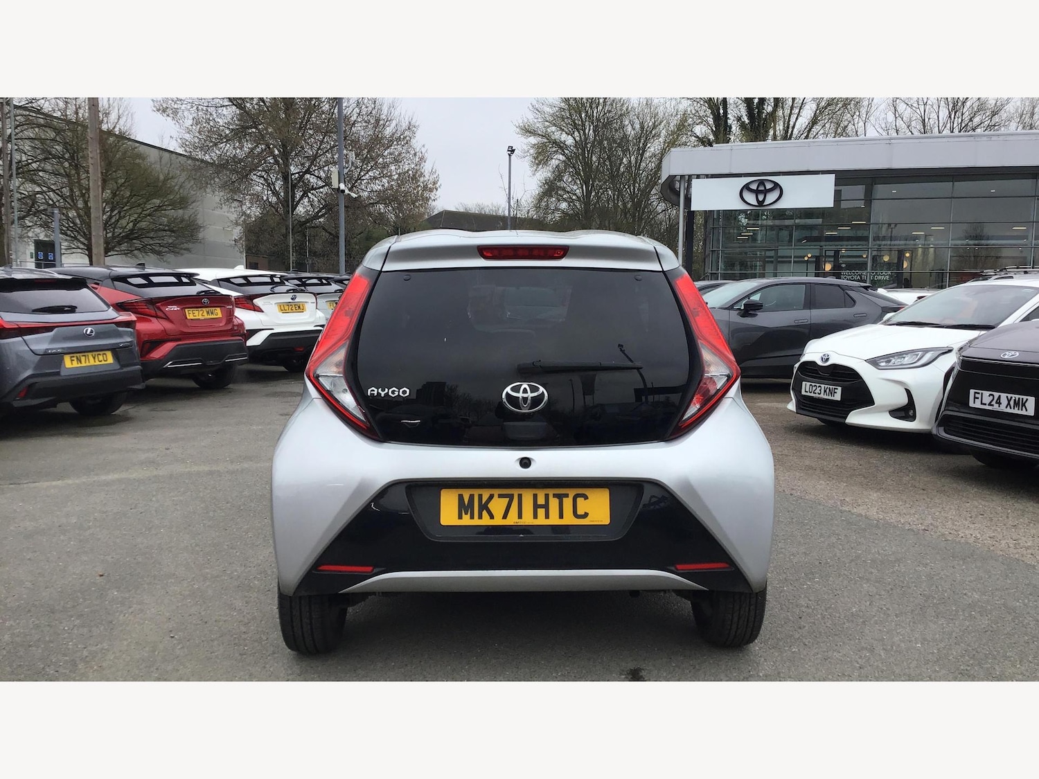 Vehicle 21