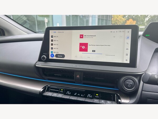 Used Toyota Prius 2024 for sale - 76295762: Photo 9